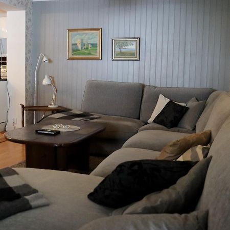 Oestravi Visby 2 Rok Stor Altan Appartement Buitenkant foto